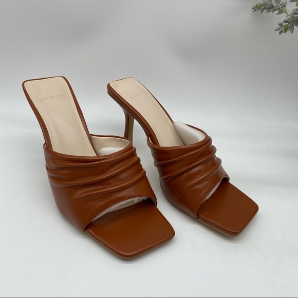 H Halston Luanda square toes heels in Tan vegan leather 
Size 7
New in box - Picture 7 of 7